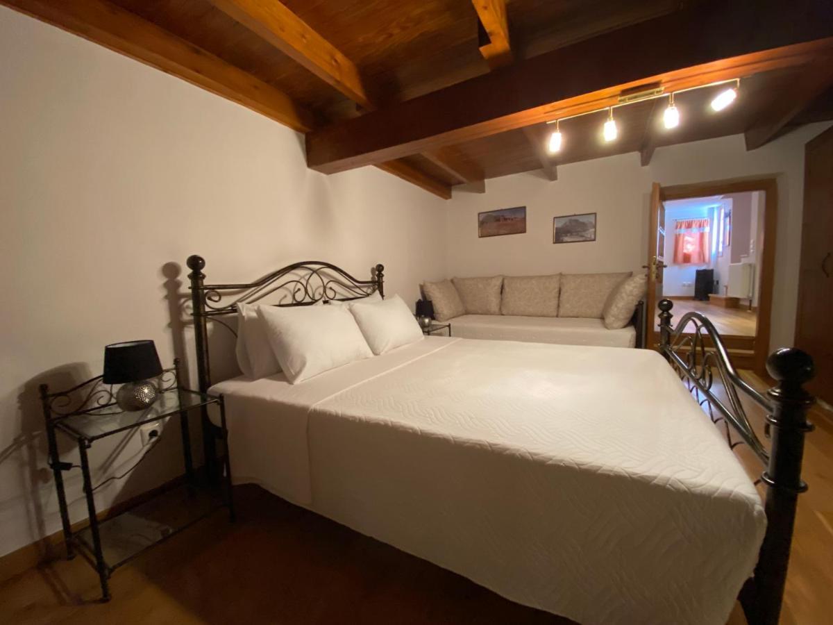 Pegasus House Hotel Corinto Esterno foto