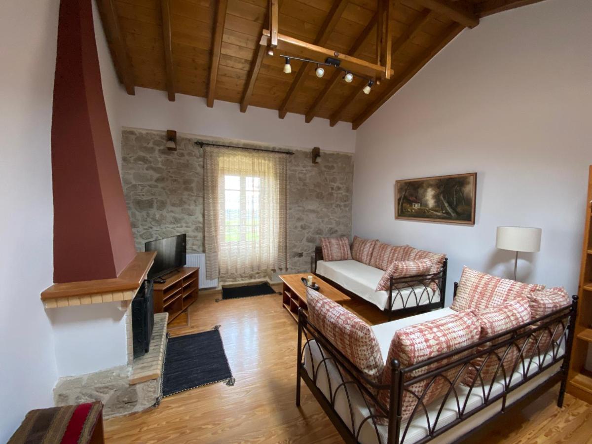 Pegasus House Hotel Corinto Esterno foto